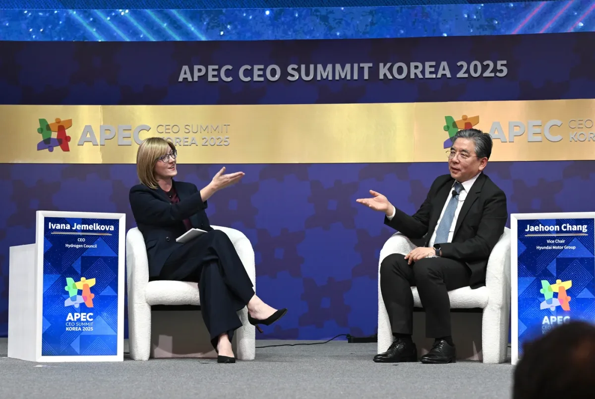 Hyundai Motor Group avanza en la visión del hidrógeno en diálogo en la Cumbre de CEO de APEC Corea 2025