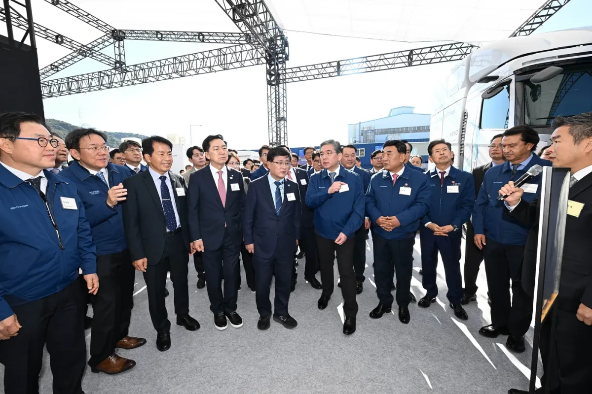 Hyundai Motor comienza la construcción de su nueva planta de producción de pilas de combustible de hidrógeno en Corea, fortaleciendo su compromiso con la energía del futuro.