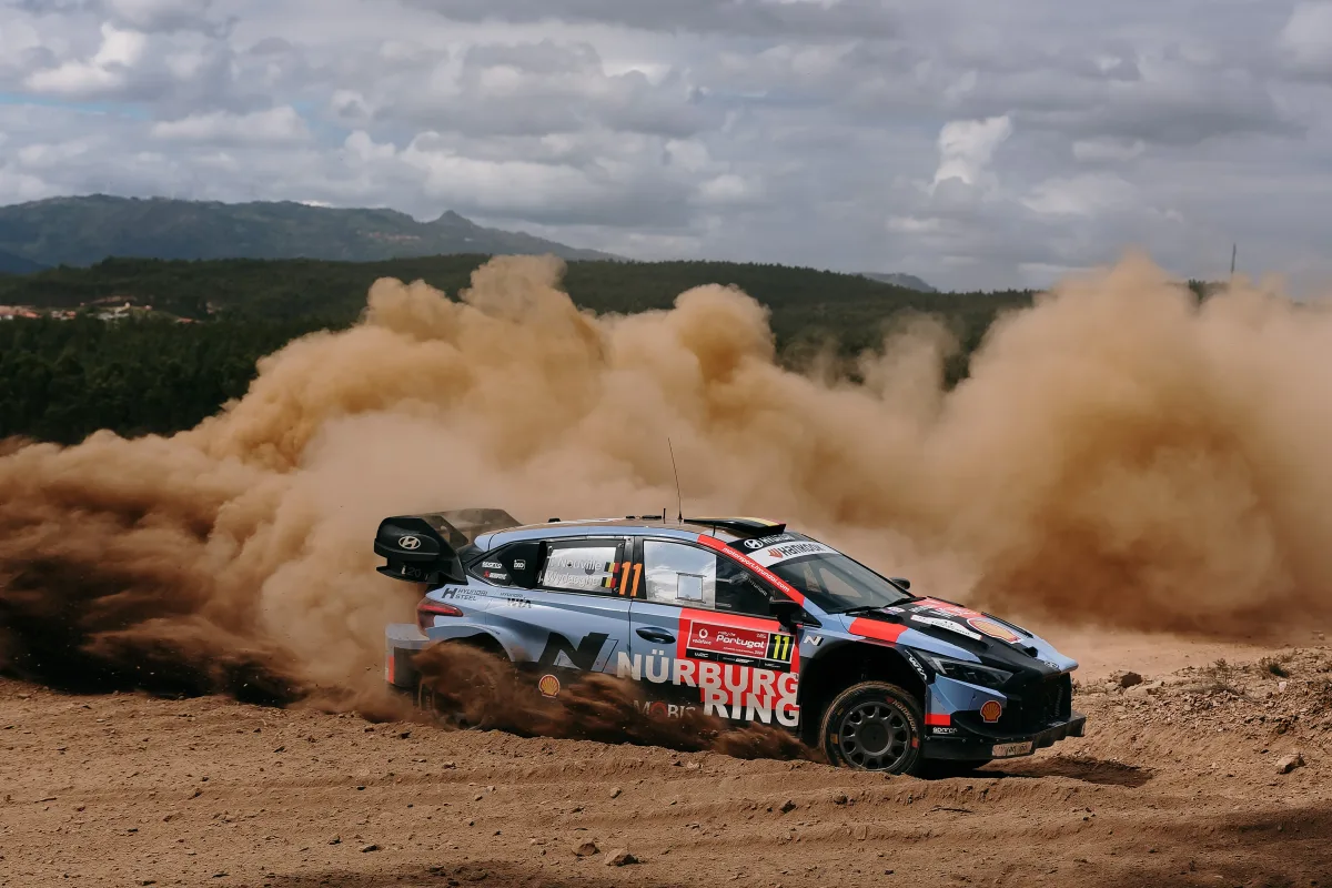 Thierry Neuville y Martijn Wydaeghe de Hyundai Motorsport consiguen una fantástica primera victoria de la temporada